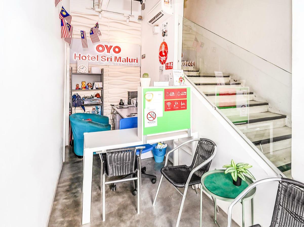 Oyo 220 Hotel Sri Maluri Kuala Lumpur Exteriör bild
