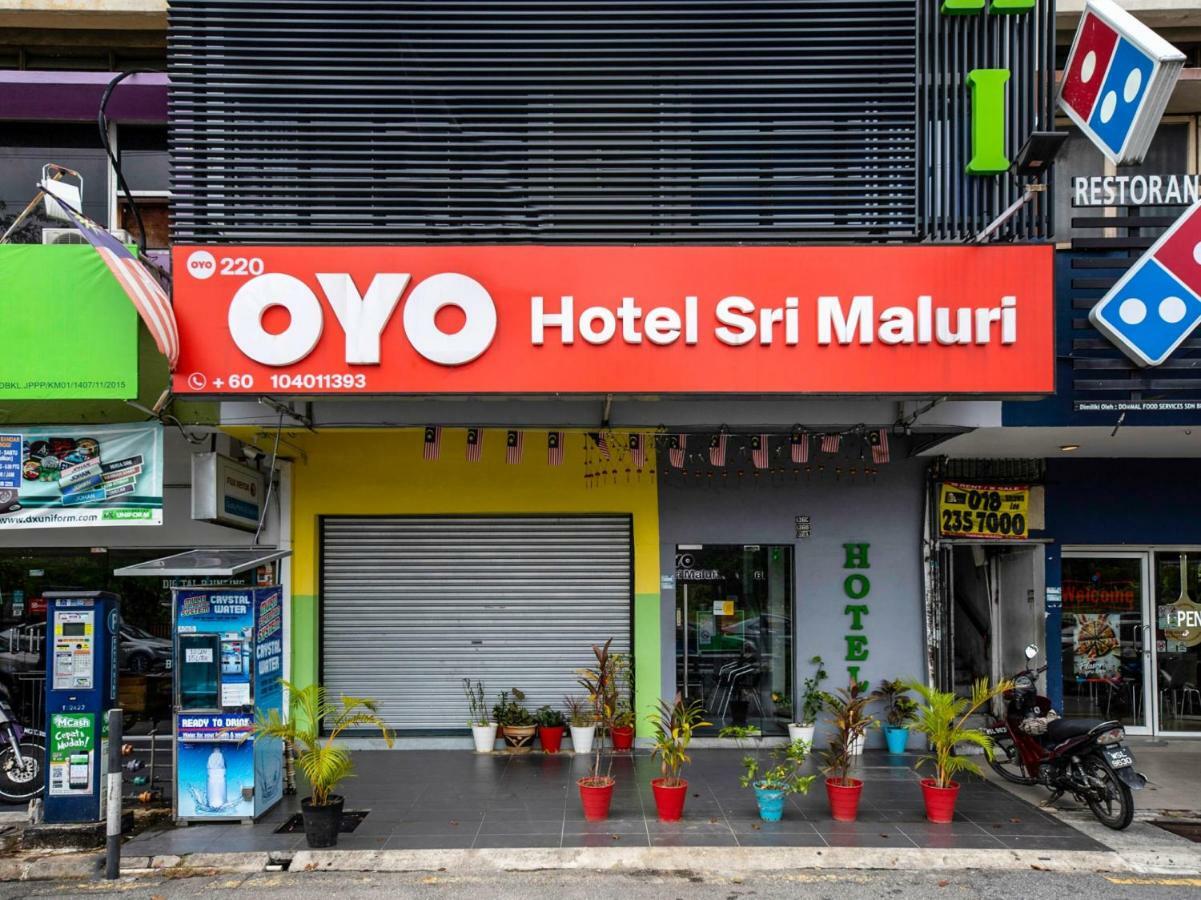 Oyo 220 Hotel Sri Maluri Kuala Lumpur Exteriör bild