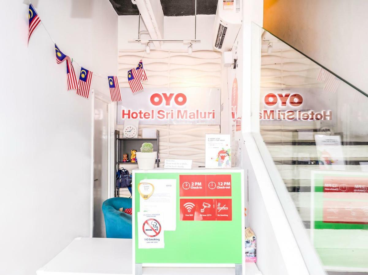 Oyo 220 Hotel Sri Maluri Kuala Lumpur Exteriör bild