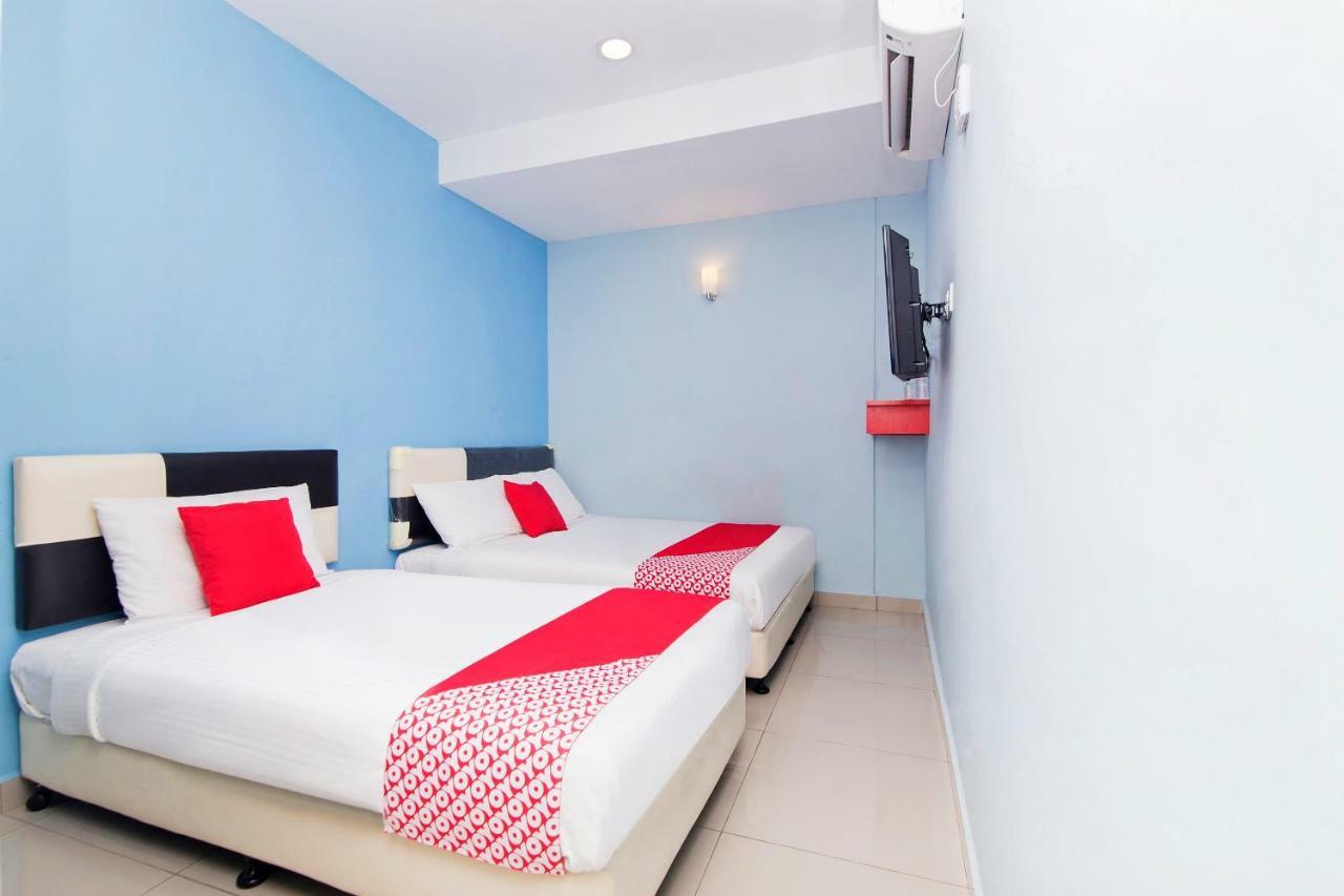 Oyo 220 Hotel Sri Maluri Kuala Lumpur Exteriör bild