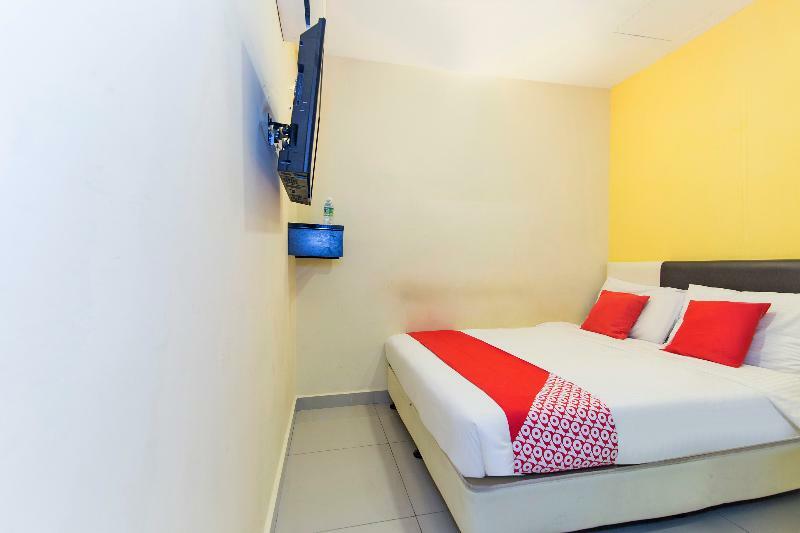 Oyo 220 Hotel Sri Maluri Kuala Lumpur Exteriör bild