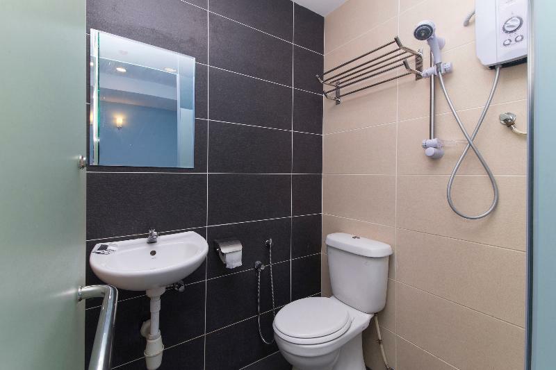 Oyo 220 Hotel Sri Maluri Kuala Lumpur Exteriör bild